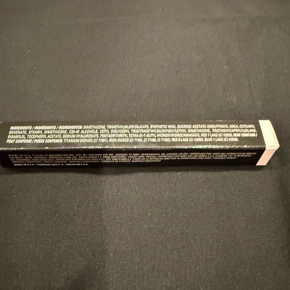 Mary Kay Waterproof Lip Liner Berry New in Box - Picture 3 of 6